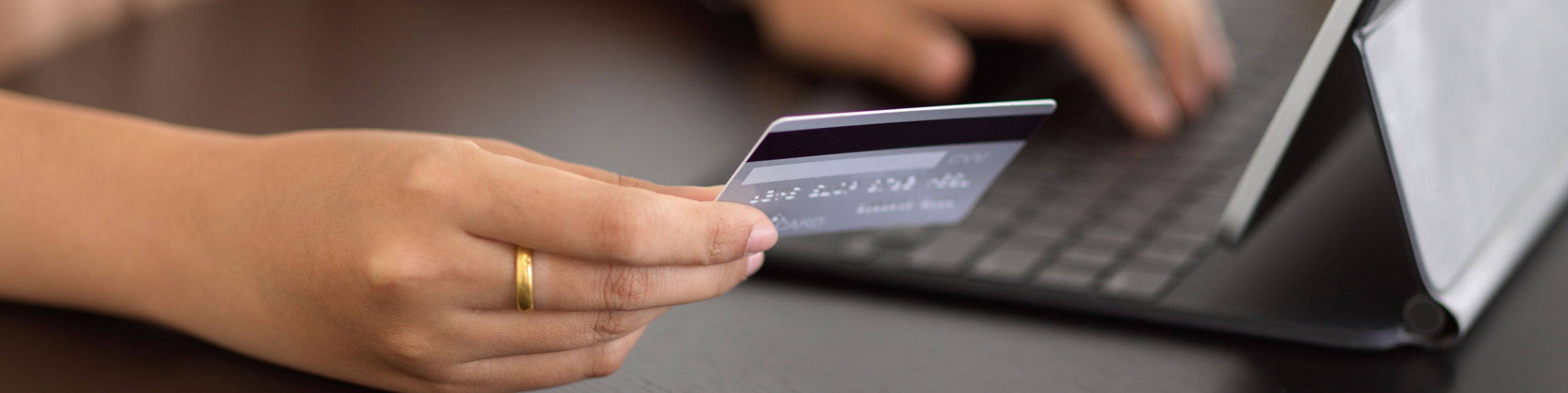 No Annual Fee. Low Fixed Rates. No Balance Transfer Fees